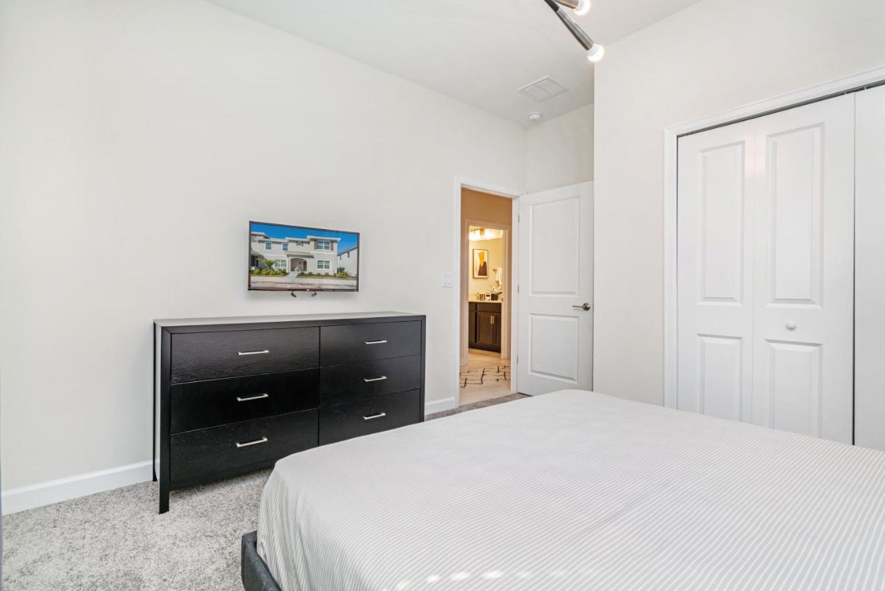 Beautiful Modern Home Wprivate Pool Near Wdw Kissimmee Eksteriør bilde